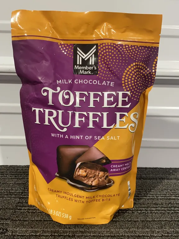 *NEW* Member's Mark Milk Chocolate Toffee Truffles with Sea Salt - Best By: 7/2026