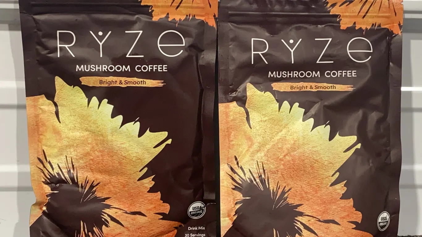 *NEW* Ryze Mushroom Coffee 2 Bags - Best By 9/2028