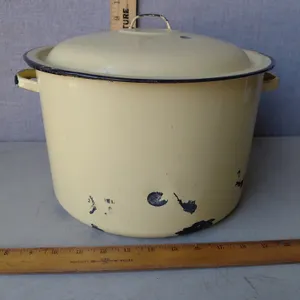 Vintage Enamel Stock Pot, Some Enamel Chips 13"X12"X9"