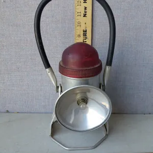 Vintage The Handilite Co. Surgeon Bay, Wis. Railroad Lantern