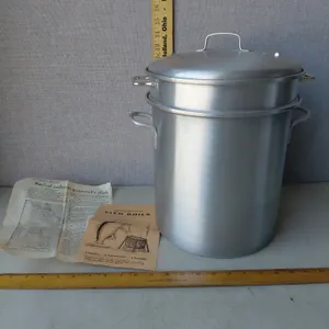 Vintage Leyse Trout Kettle For Famous Wisconsin Fish Boils, W/Original Box
