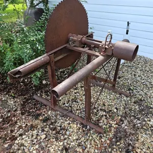 Buzz Saw on Steel Stand