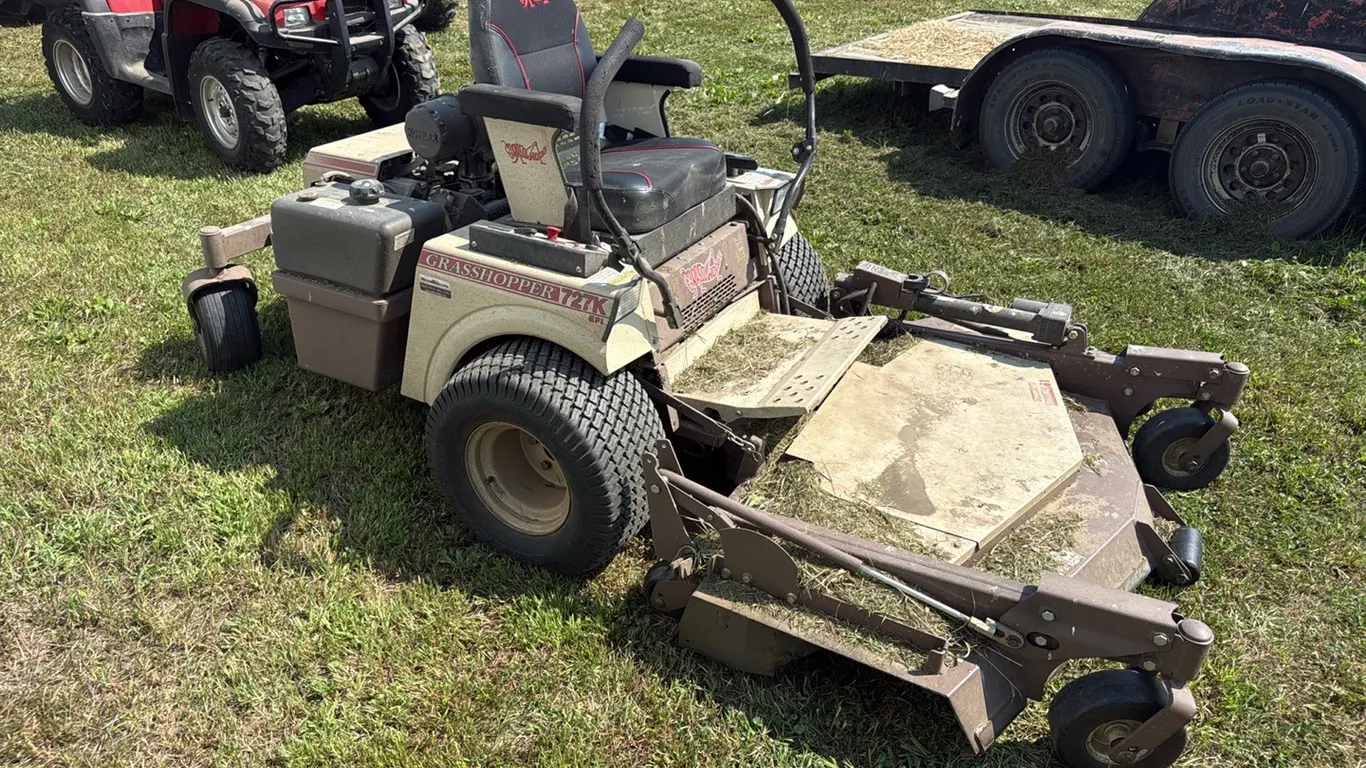 Grasshopper 727K Zero Turn Lawn Mower w/ 61” Deck, EFI, Kohler Motor, 270 Hrs - *Unit was Running*