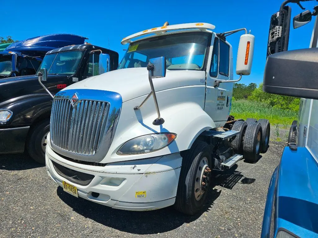 2014 International Prostar + 113 6x4 Day Cab Truck
