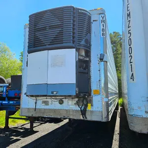 2003 Utility VS2RA 53' Reefer Van Trailer w/ Carrier Reefer Unit