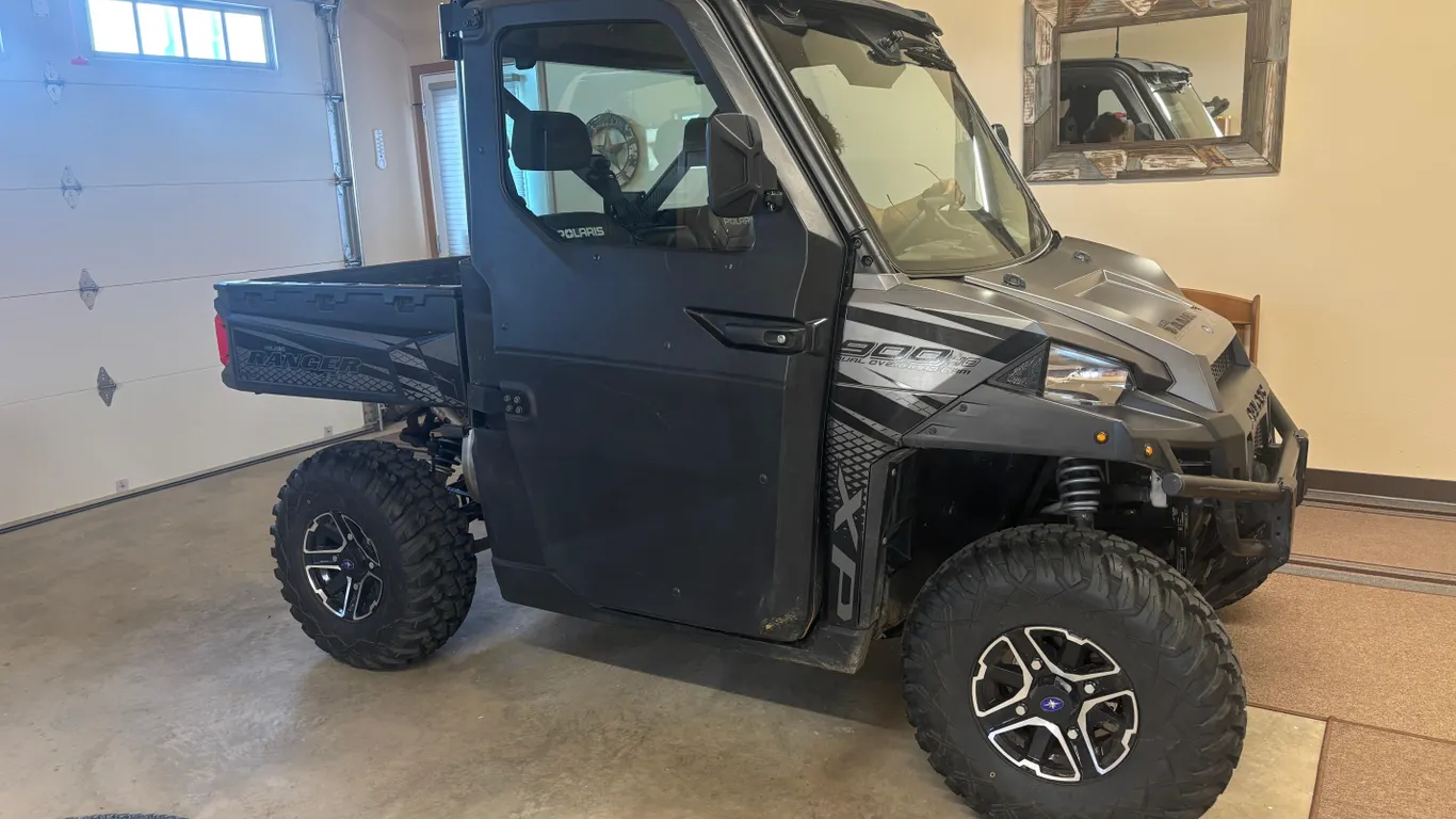 Polaris 900 ATV