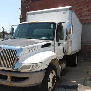 2011 International DuraStar 4300 Box Truck