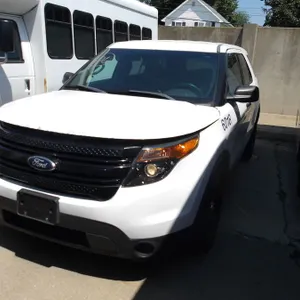 2013 Ford Explorer SUV/Police Vehicle