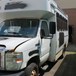 2013 Ford E-350 Transit Bus