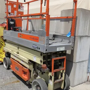 JLG 2030 ES Scissor Lift
