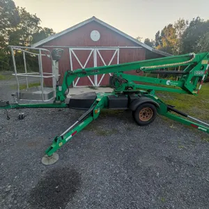 2015 JLG T350 Towable Boom Lift