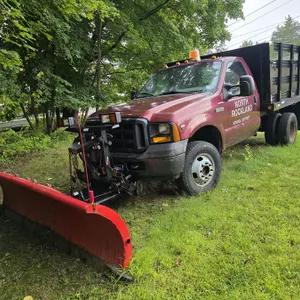 (#7) 2006 Ford F-350 Super Duty Rack Truck w/ Plow