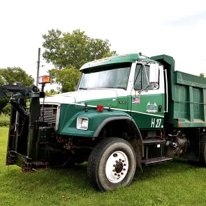 2000 Freightliner F70 Dump & Plow Truck/H27
