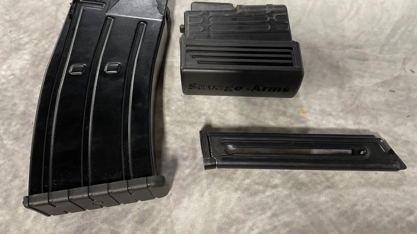 (3) Misc Magazines (Neenah, WI)