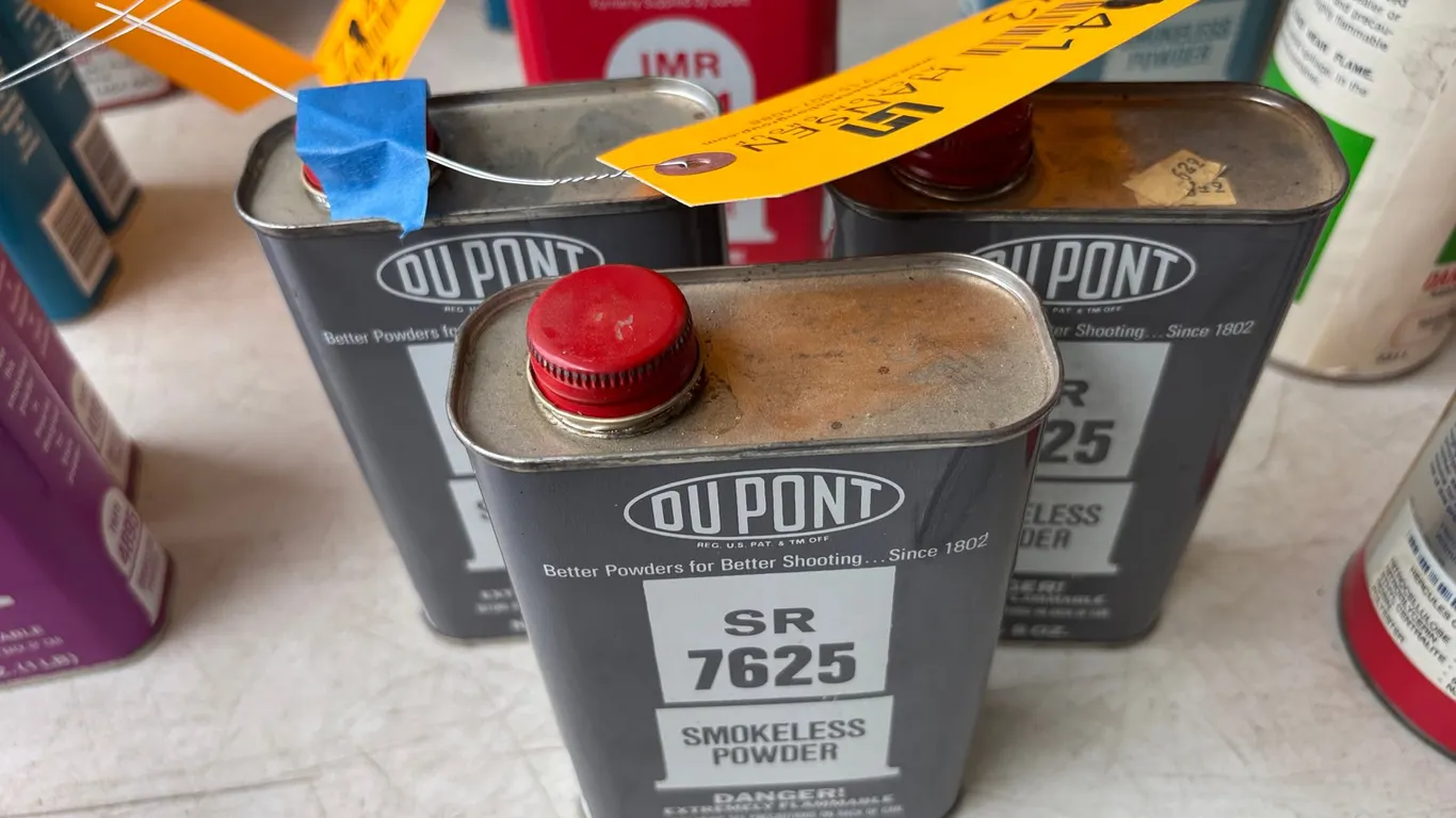 (3) Du Pont SR 7625 Smokeless Powder (Arcadia, WI)