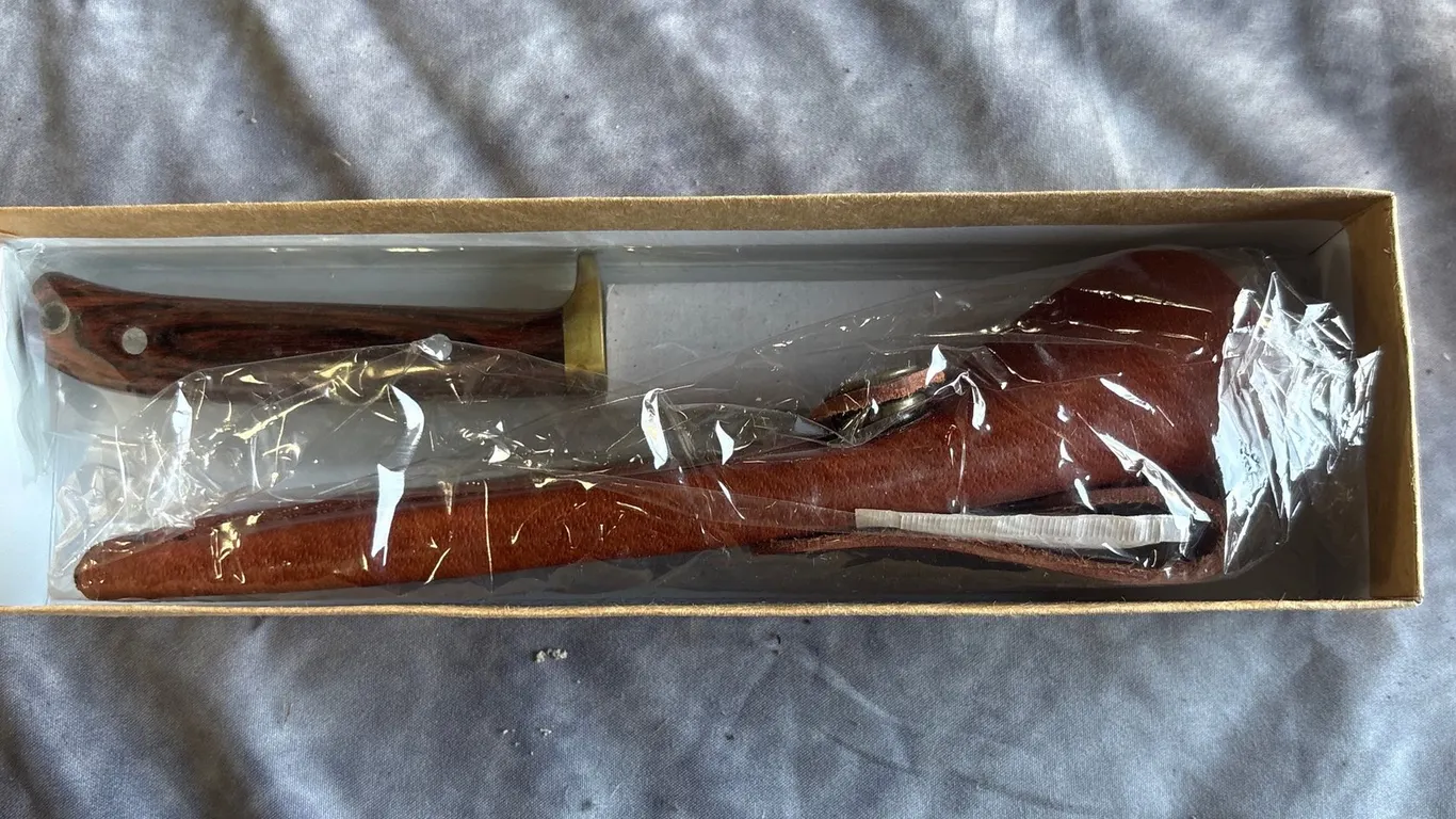 Sportsman's All Purpose Utility Knife (Neenah, WI)
