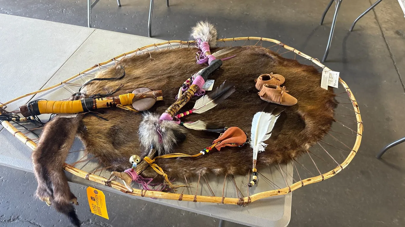 Handcrafted Native American Art (Neenah, WI)