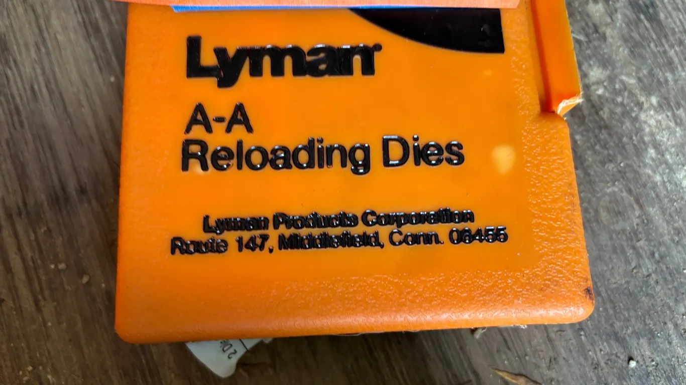 (2) Reloading Dies (Arcadia, WI)
