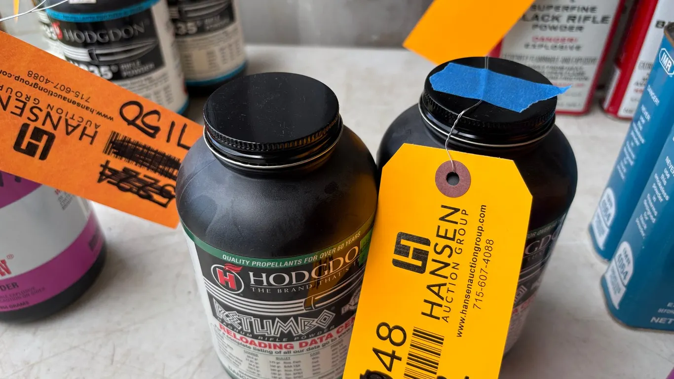 (2) Hodgdon Retumbo Magnum Rifle Powder (Arcadia, WI)