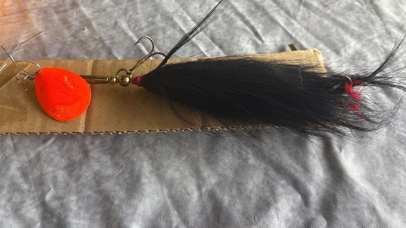 Large Vintage Inline Spinner (Neenah, WI)