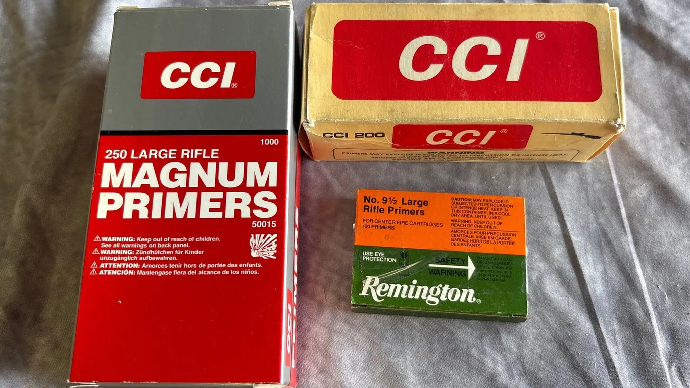 Large Rifle Primers (Neenah, WI)