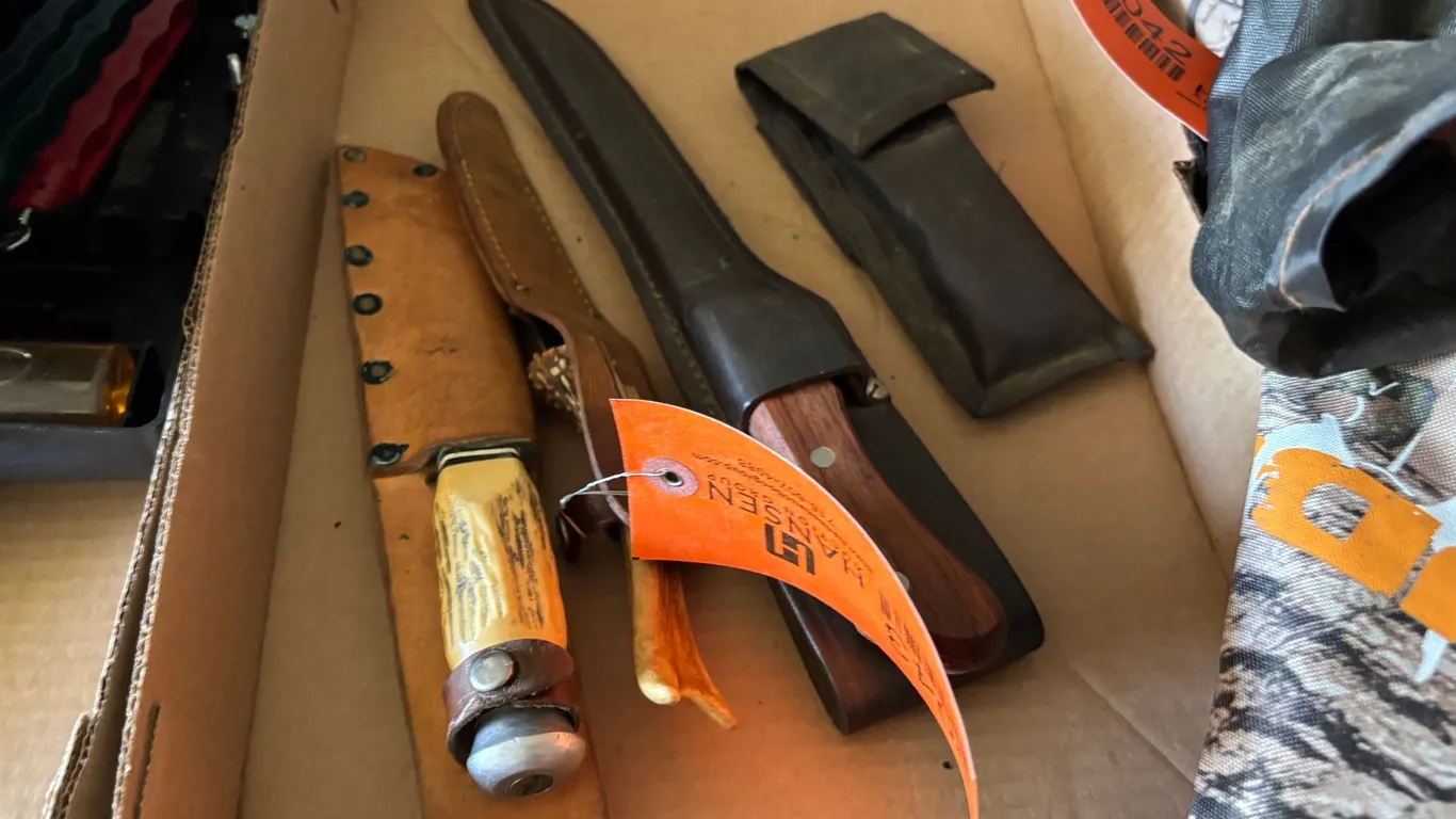 (4) Buck Knives (Arcadia, WI)