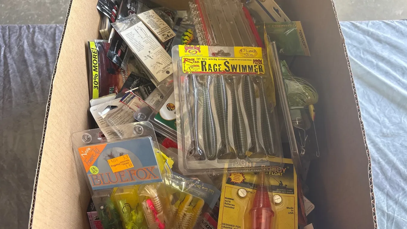 Large Assorted Fishing Tackle & Lure Lot (Neenah, WI)