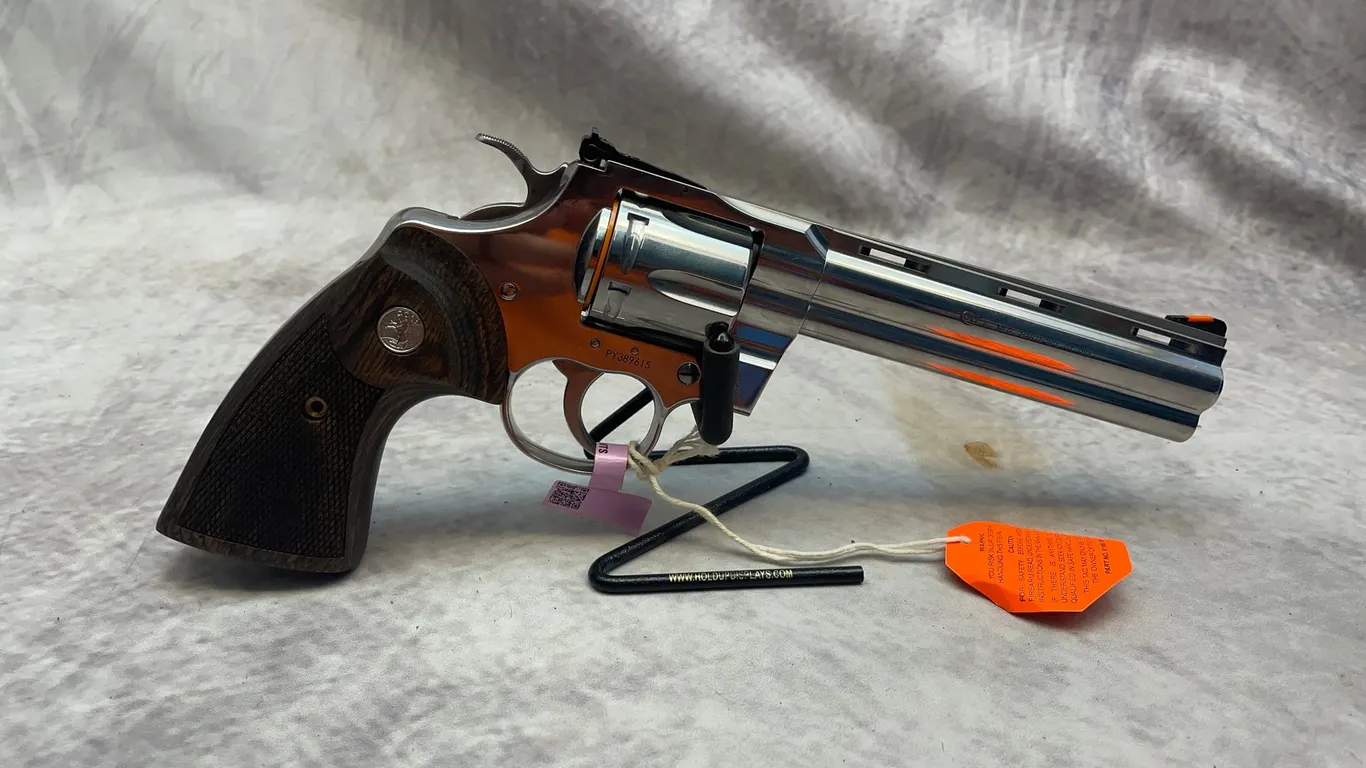 Colt Python .357 Revolver SN: PY389615 (Princeton, MN)