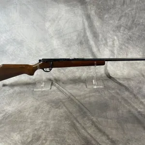 Glenfield Model 25, 22 Cal. Rifle, SN: 23769547 (Neenah, WI)
