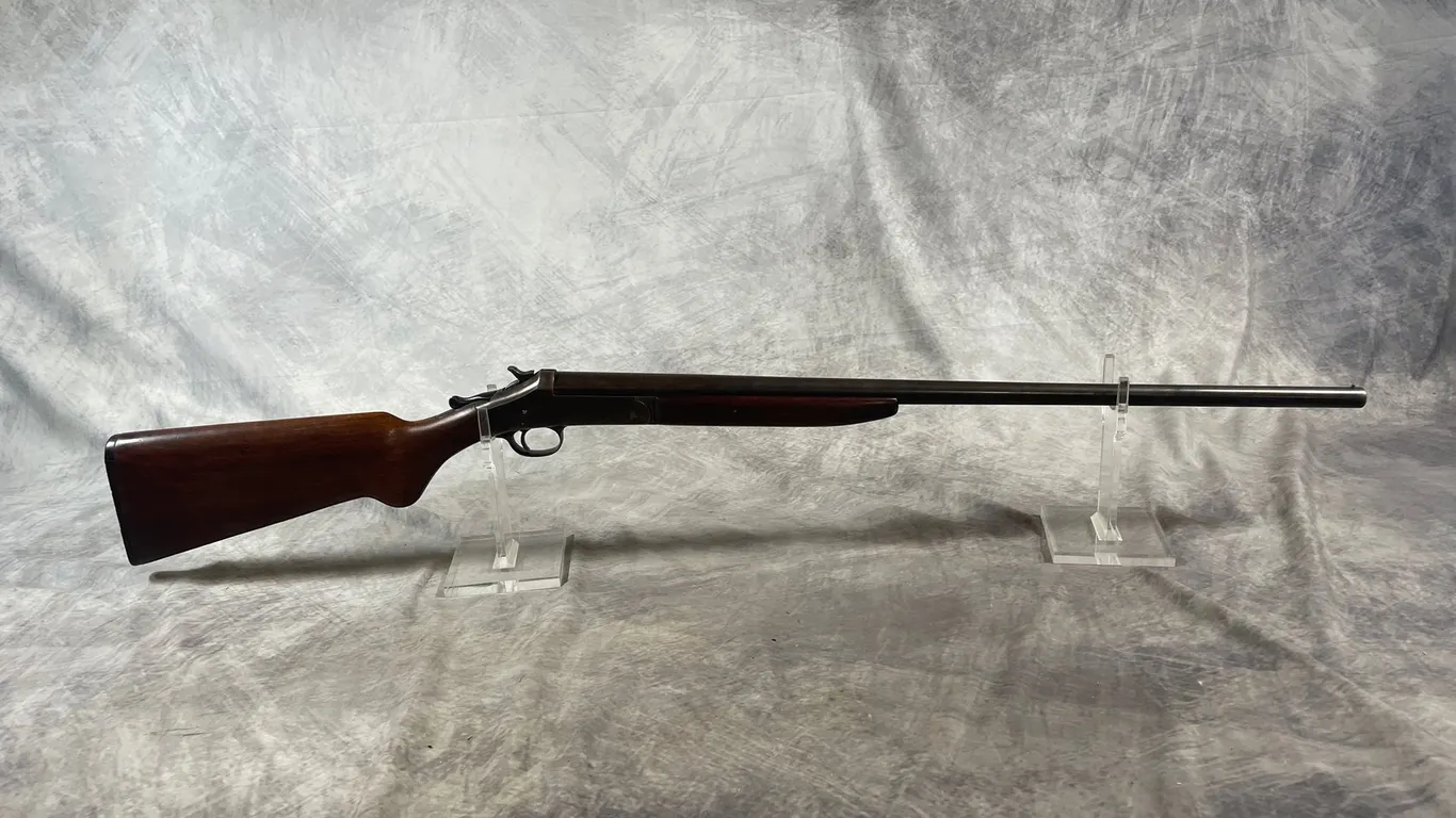 Harrington & Richardson Bay State, 20 Ga. Shotgun, SN: A834455, (Neenah, WI)