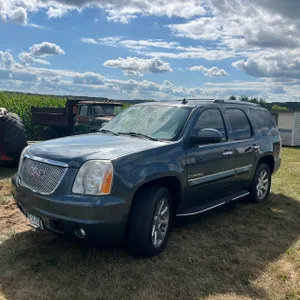 2008 GMC Yukon Denali (Has MN Title)