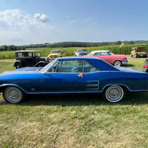1963 Buick Riviera Wildcat 445 (No Title)