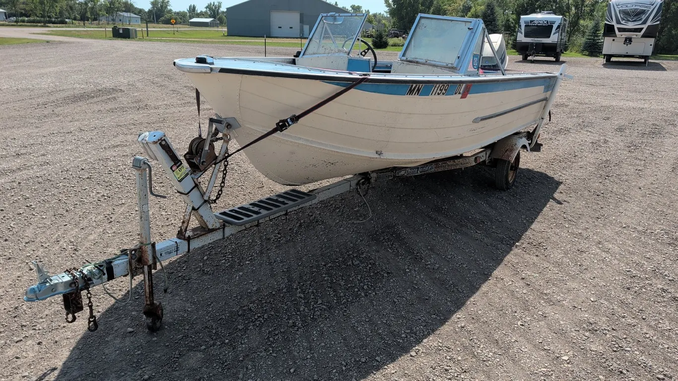 1975 STARCRAFT 16' BOAT