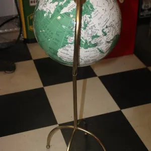 World Globe on a 28 Inch Stand