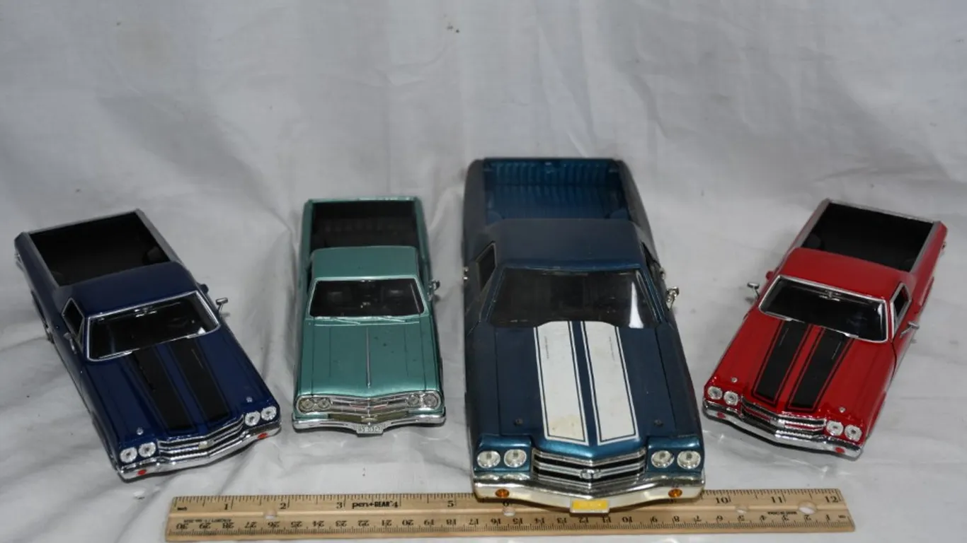 4 Diecast El Caminos: One Is 1:18 Scale, Three Are 1:24 Scale