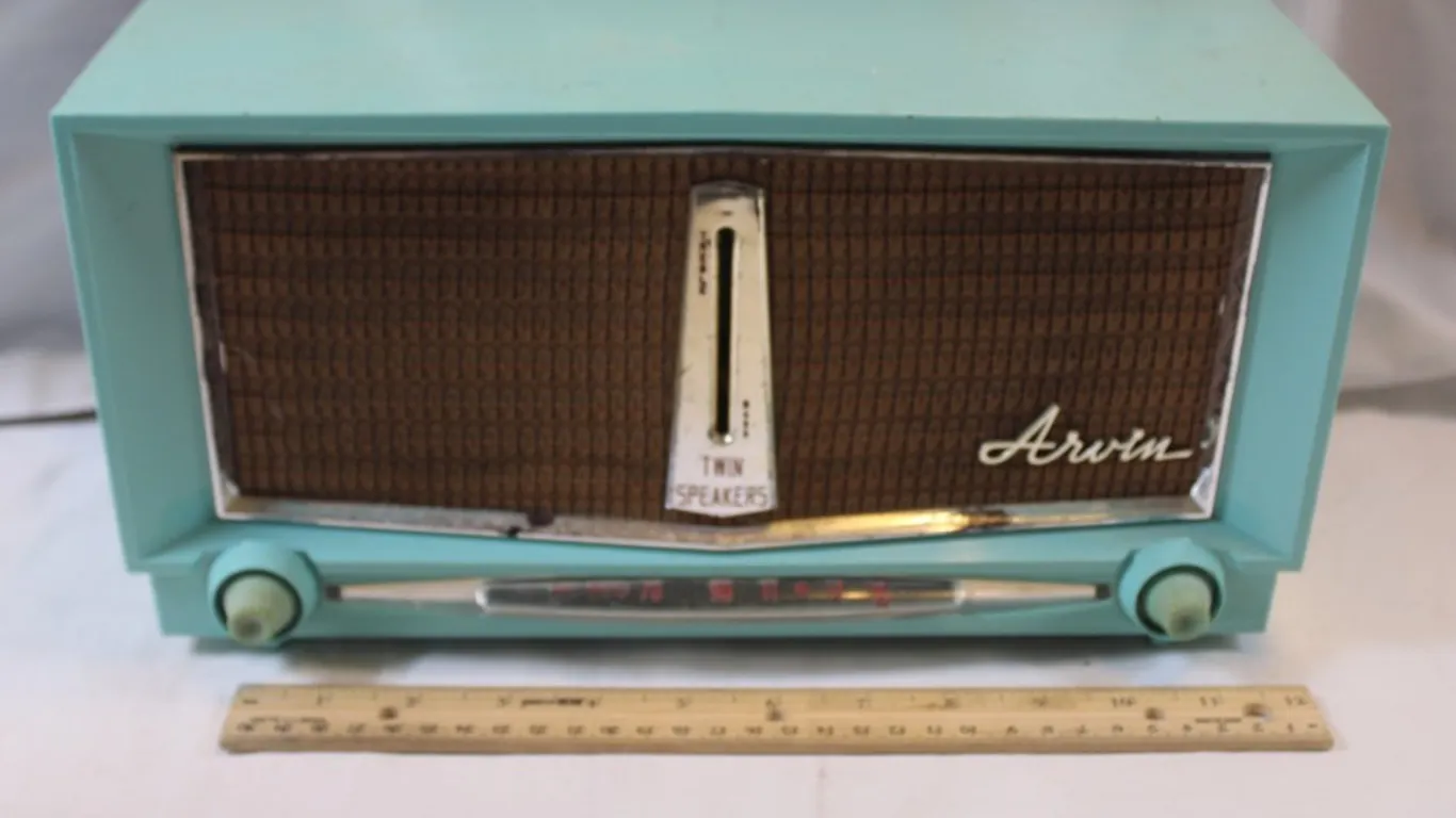 Arvin AM Radio