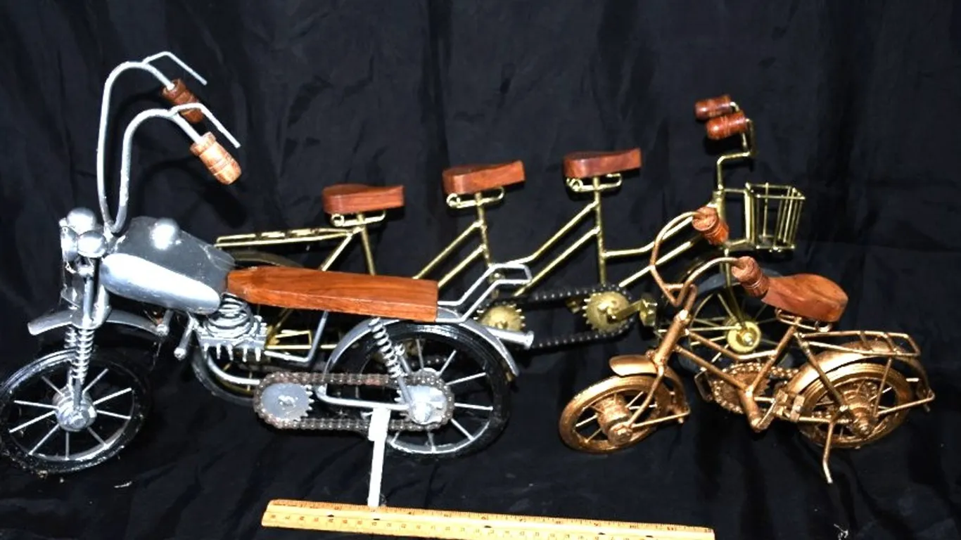 Metal Arts and Crafts Bicycles and Motorcycle