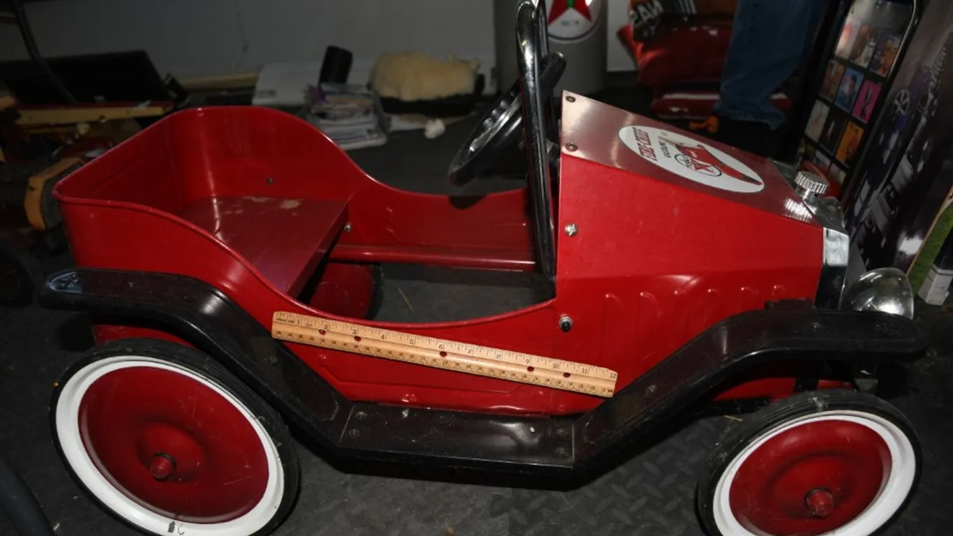 Reproduction 1938 Pedal Car Coupe