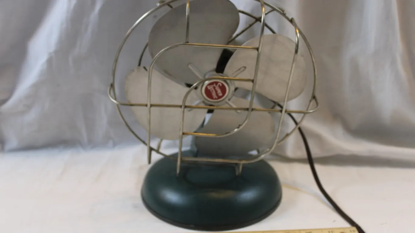 9 Inch Super Electric Desk Fan