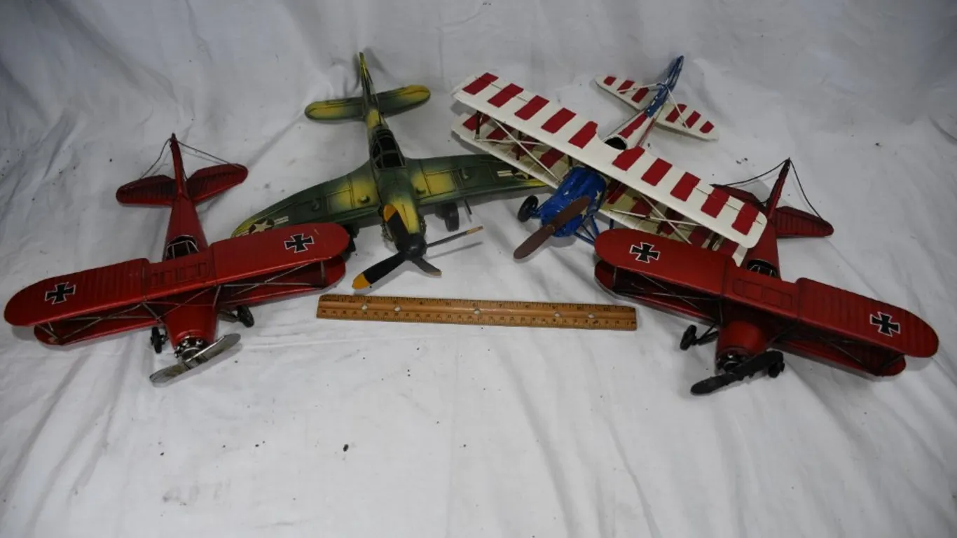 Tin Military Airplanes