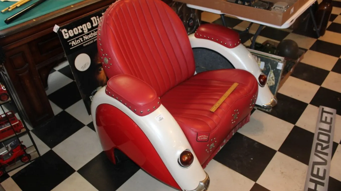 Corbin Indian Motorcycle Reclining Seat Fiberglass Lights Work Measures 40 x 36 x 34