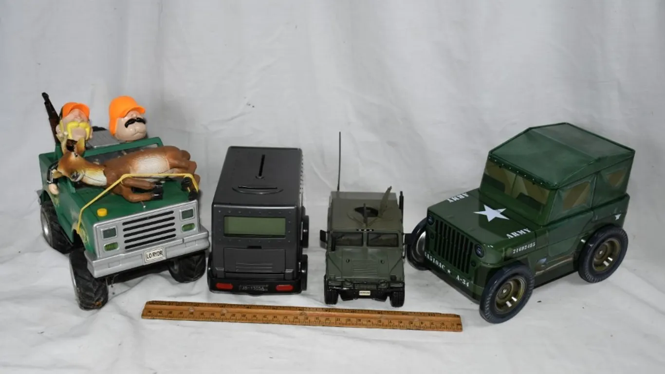 Military and Police Toys and Tin