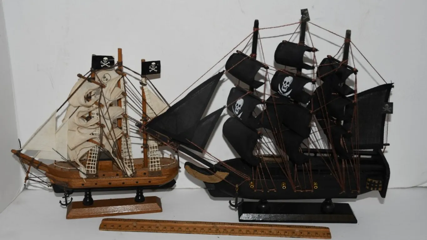 2 Model Pirate Ships