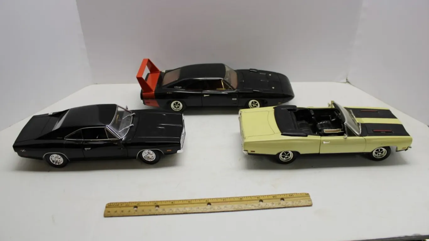 3 1:18 Scale Diecast Cars