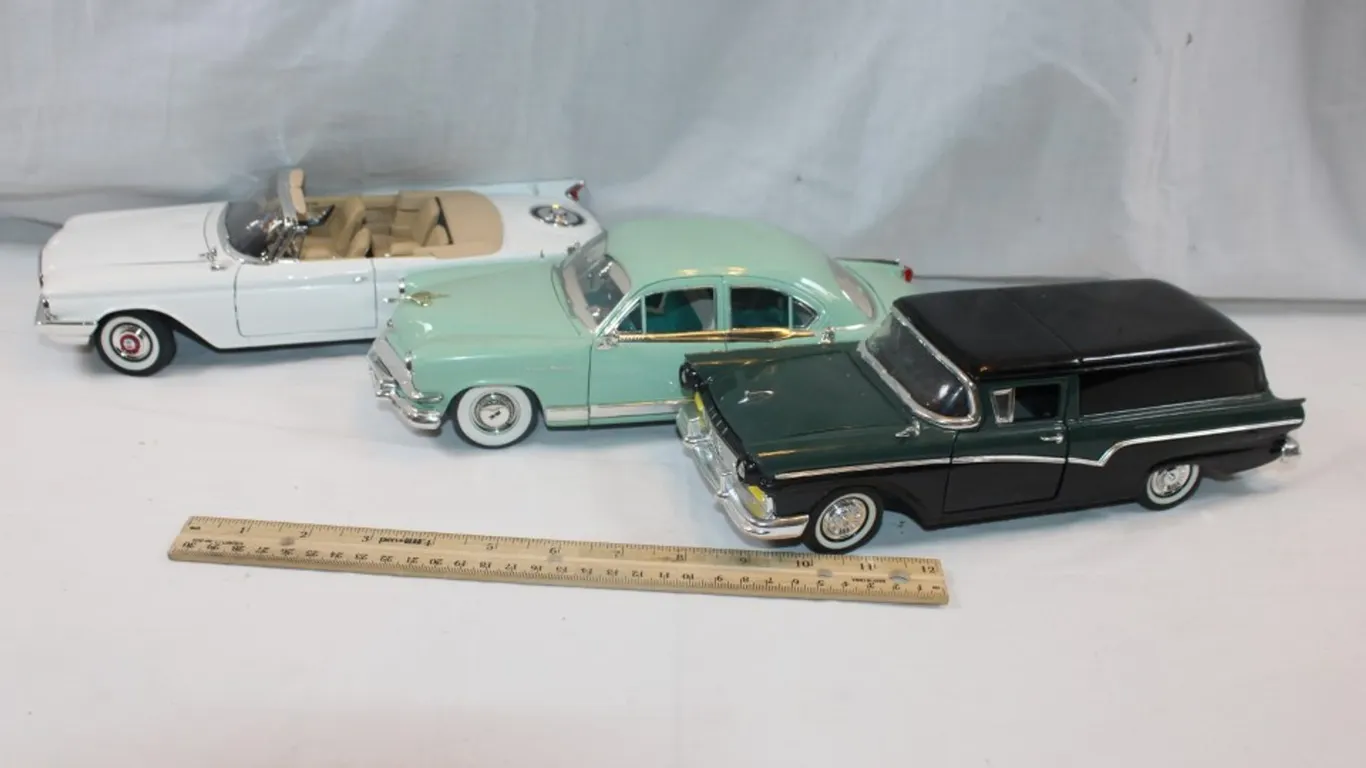Three 1:18 Scale Cars, Signature 1960 Chrysler 300 F, 1957 Ford Ranchero Courier Sedan Delivery