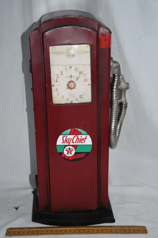 Texaco Sky Chief Model Gas Pump, 18 Inches