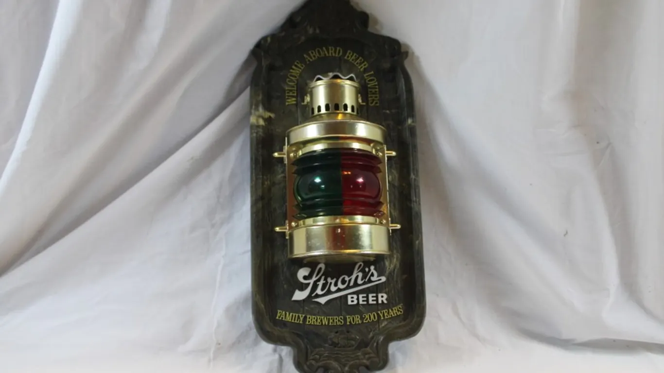 Stroh's Beer Advertising Sign, Was Electric, Cord Has Been Cut