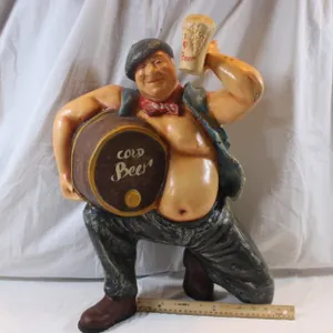 20 Inch Plastic Beer Keg Man