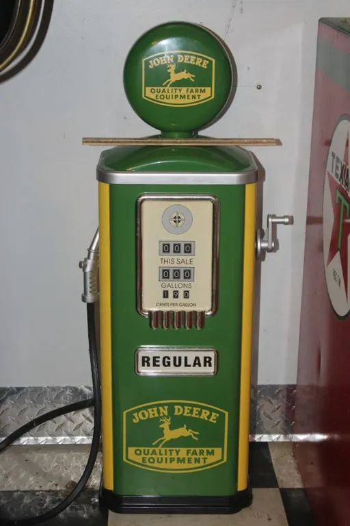 32 Inch Model John Deere Gas Pump