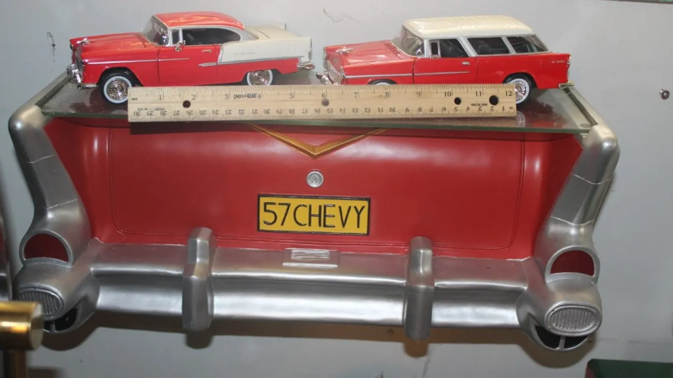 Plastic 57 Chevy Display Shelf with Two 1:24 Scale Diecast Cars, 55 Chevy Bel Air and 55 Chevy Bel Air Nomad Wagon, Shelf Measures 20 x 8 x 9